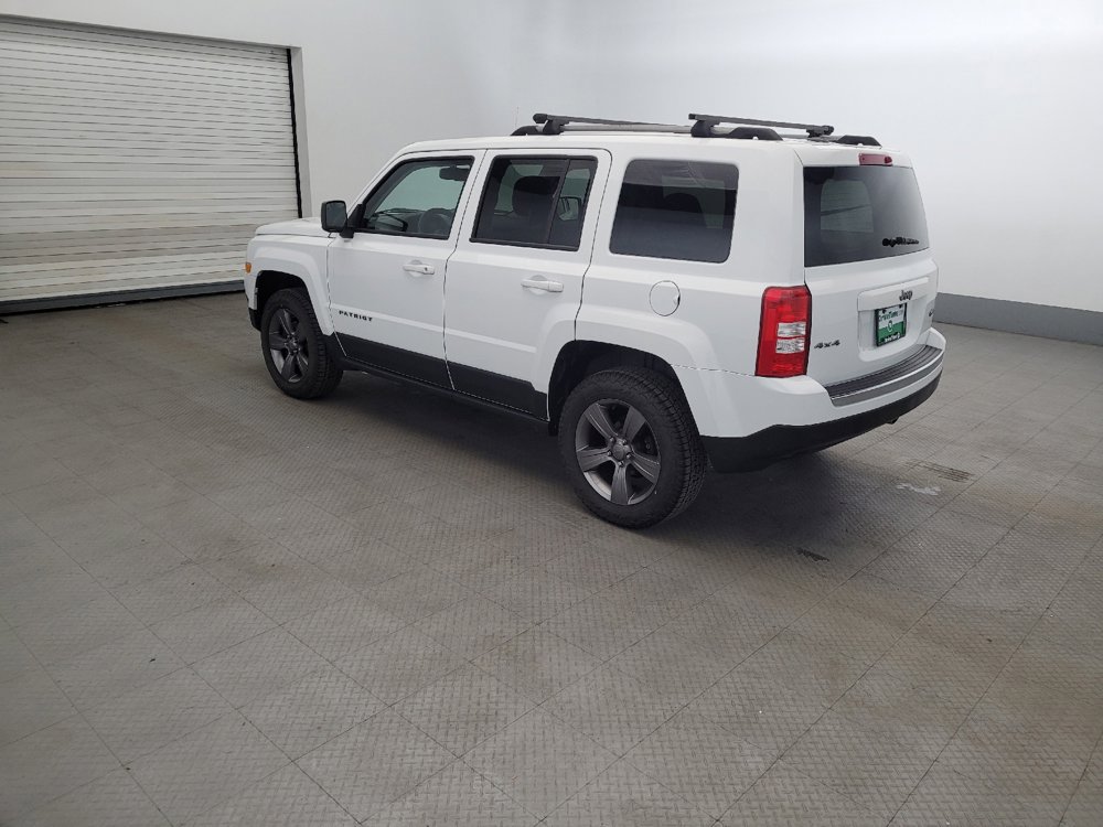 Used 2016 Jeep Patriot Sport w/ Power Value Group AWD/4WD image 3