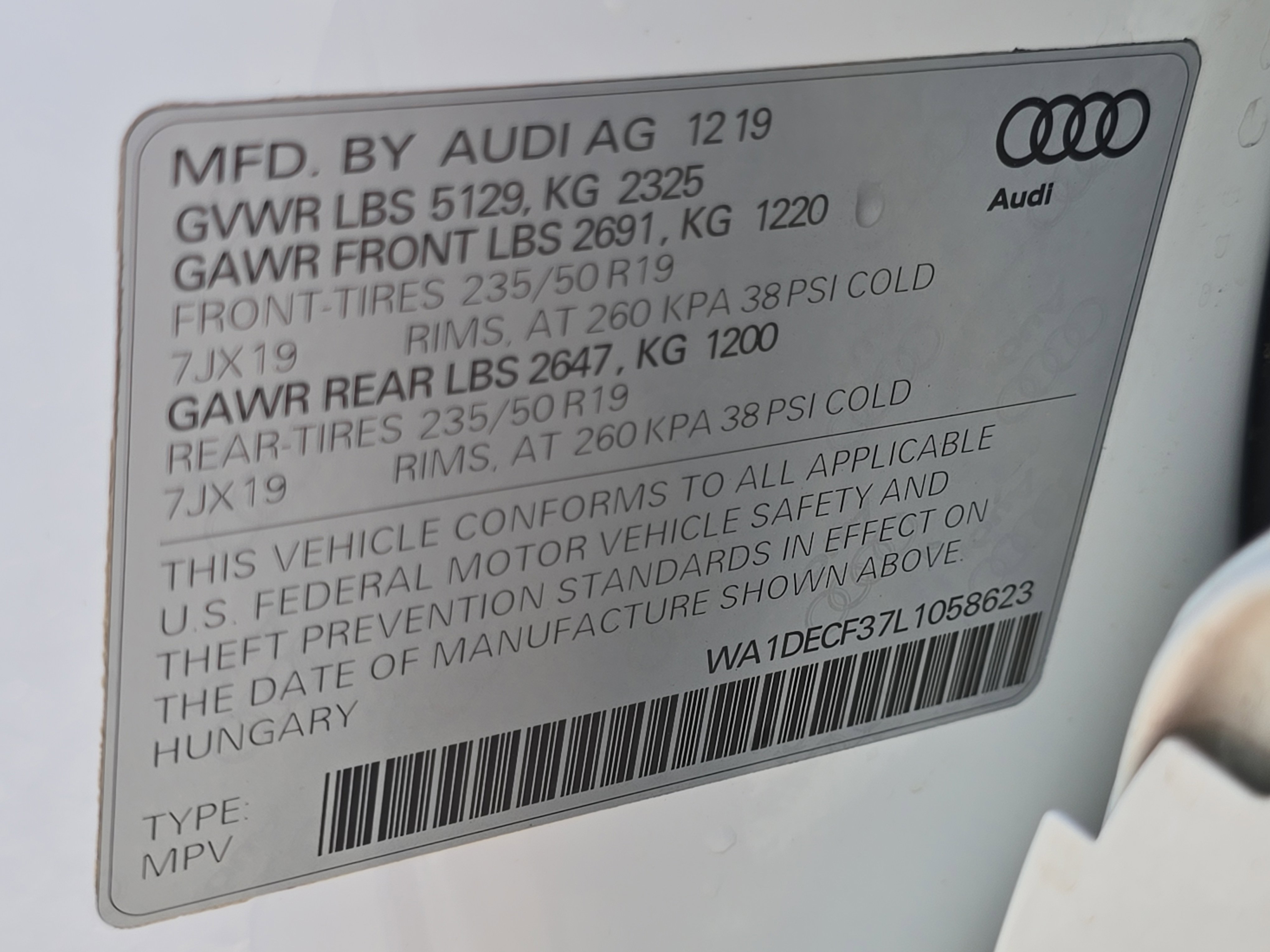 Used 2020 Audi Q3 2.0T Premium w/ Convenience Package AWD/4WD image 35