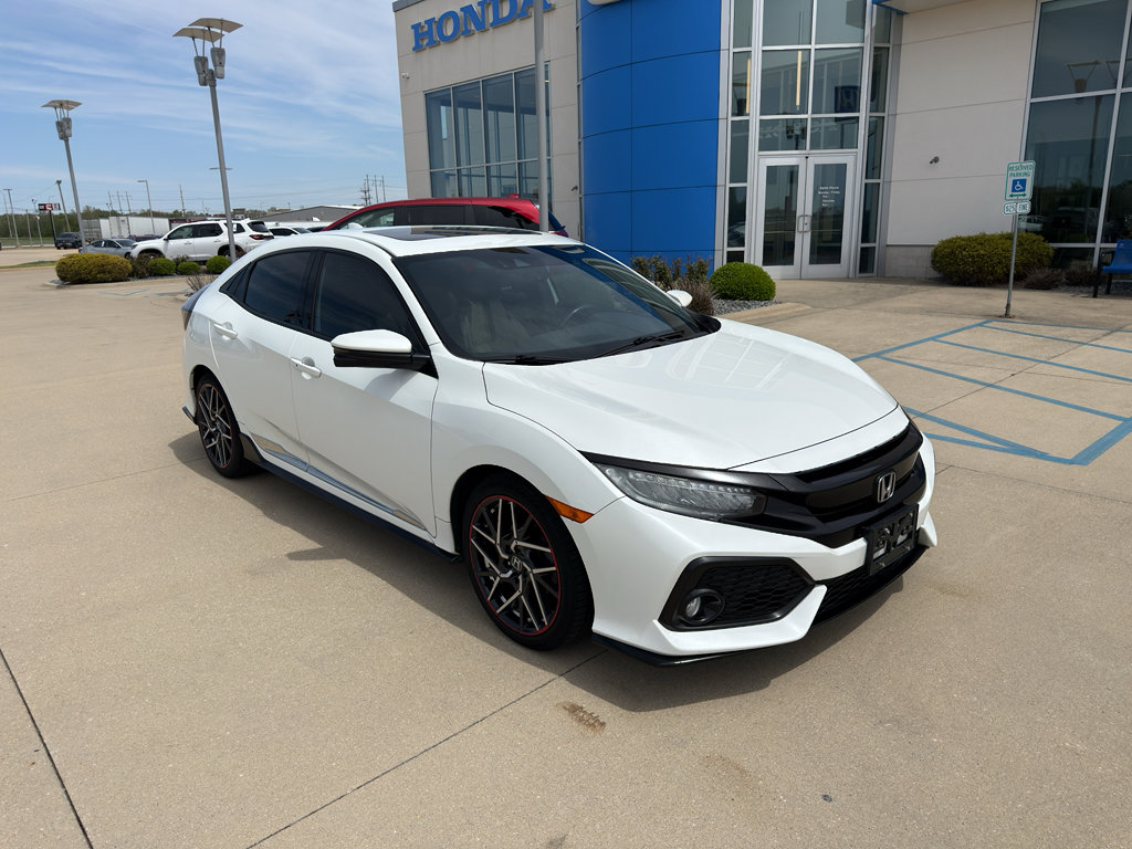 Used 2017 Honda Civic Sport Touring image 3