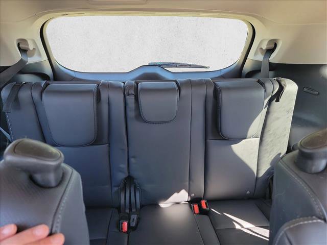 Used 2025 Subaru Ascent Limited image 17