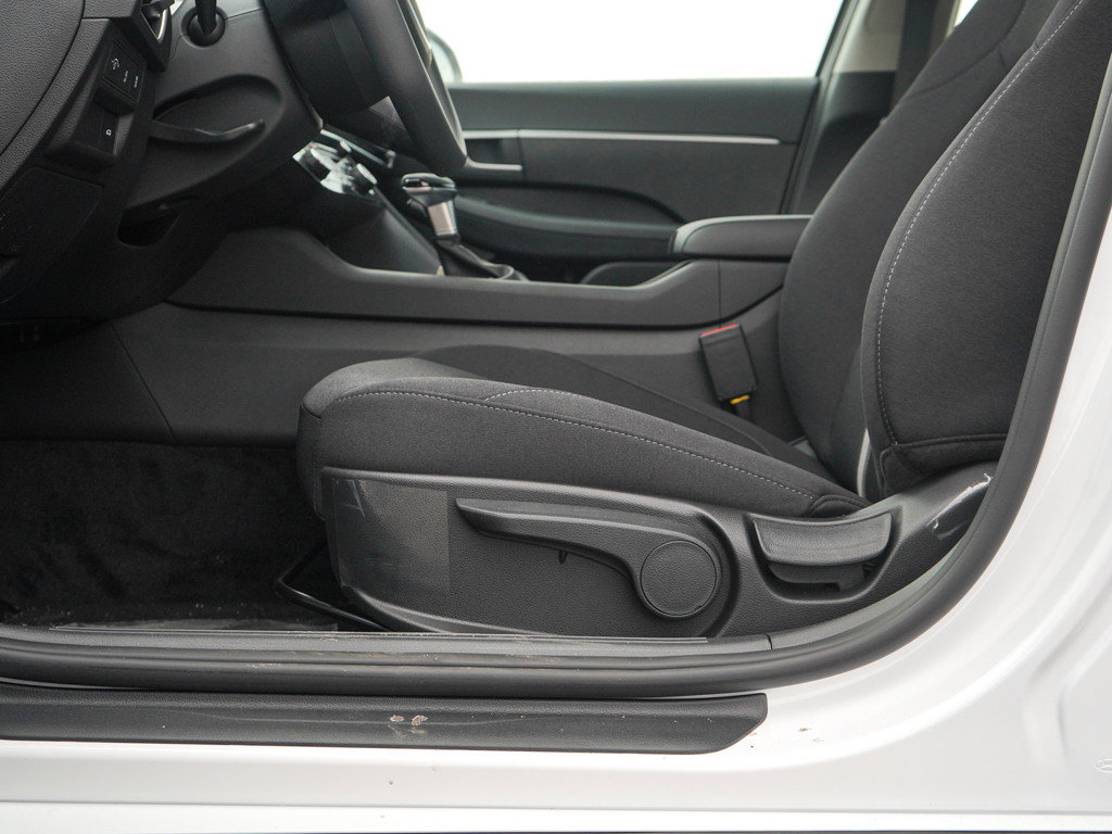 New 2026 Hyundai Sonata SE image 16