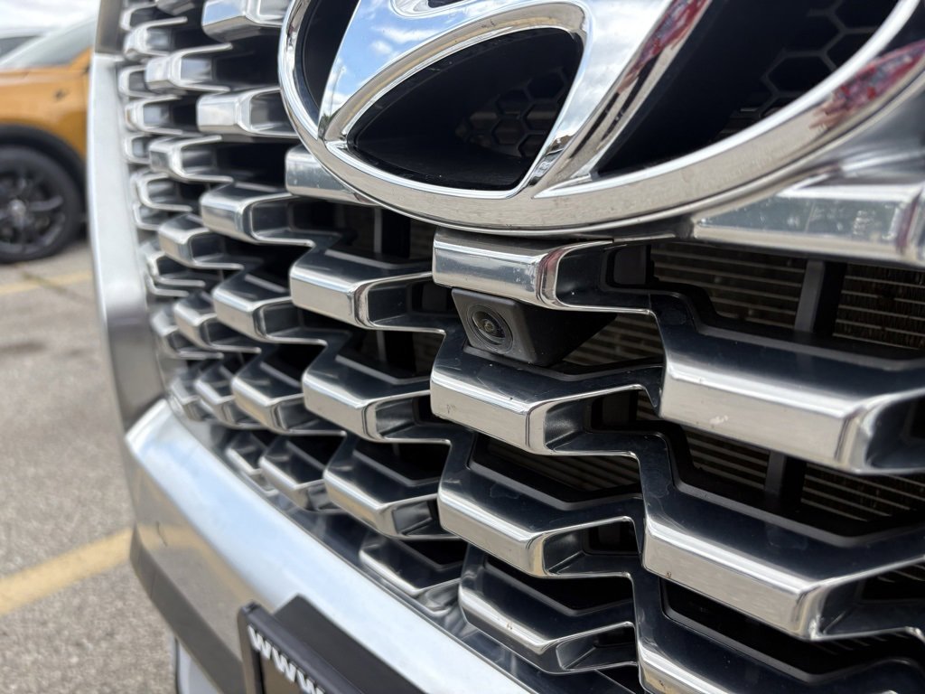 Used 2022 Hyundai Palisade Limited image 18