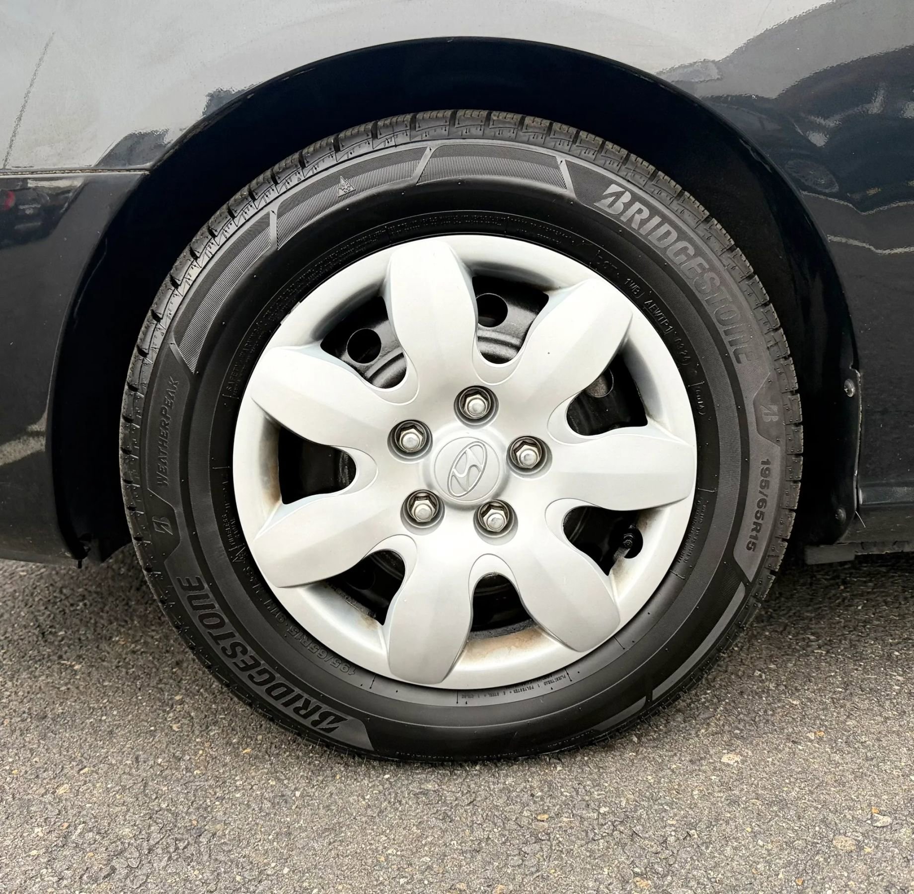 Used 2008 Hyundai Elantra GLS FWD image 40