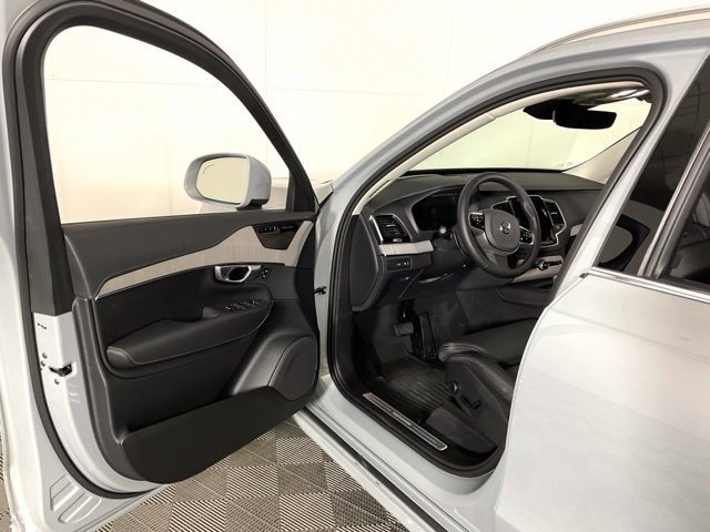 Certified 2024 Volvo XC90 T8 Ultimate w/ Protection Package AWD/4WD image 26