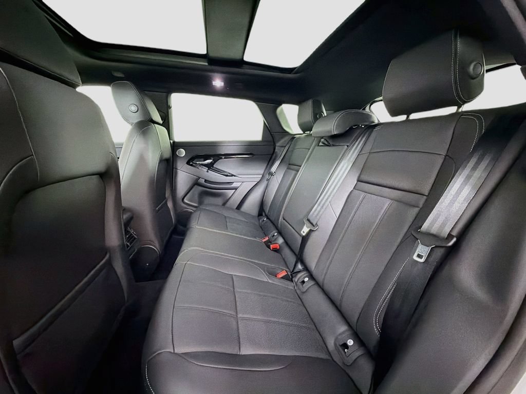New 2026 Land Rover Range Rover Evoque Hoxton AWD/4WD image 26