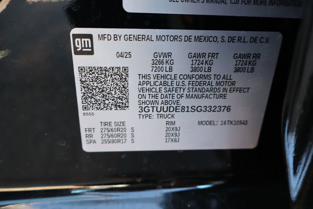 Used 2025 GMC Sierra 1500 SLT w/ SLT Premium Plus Package image 53