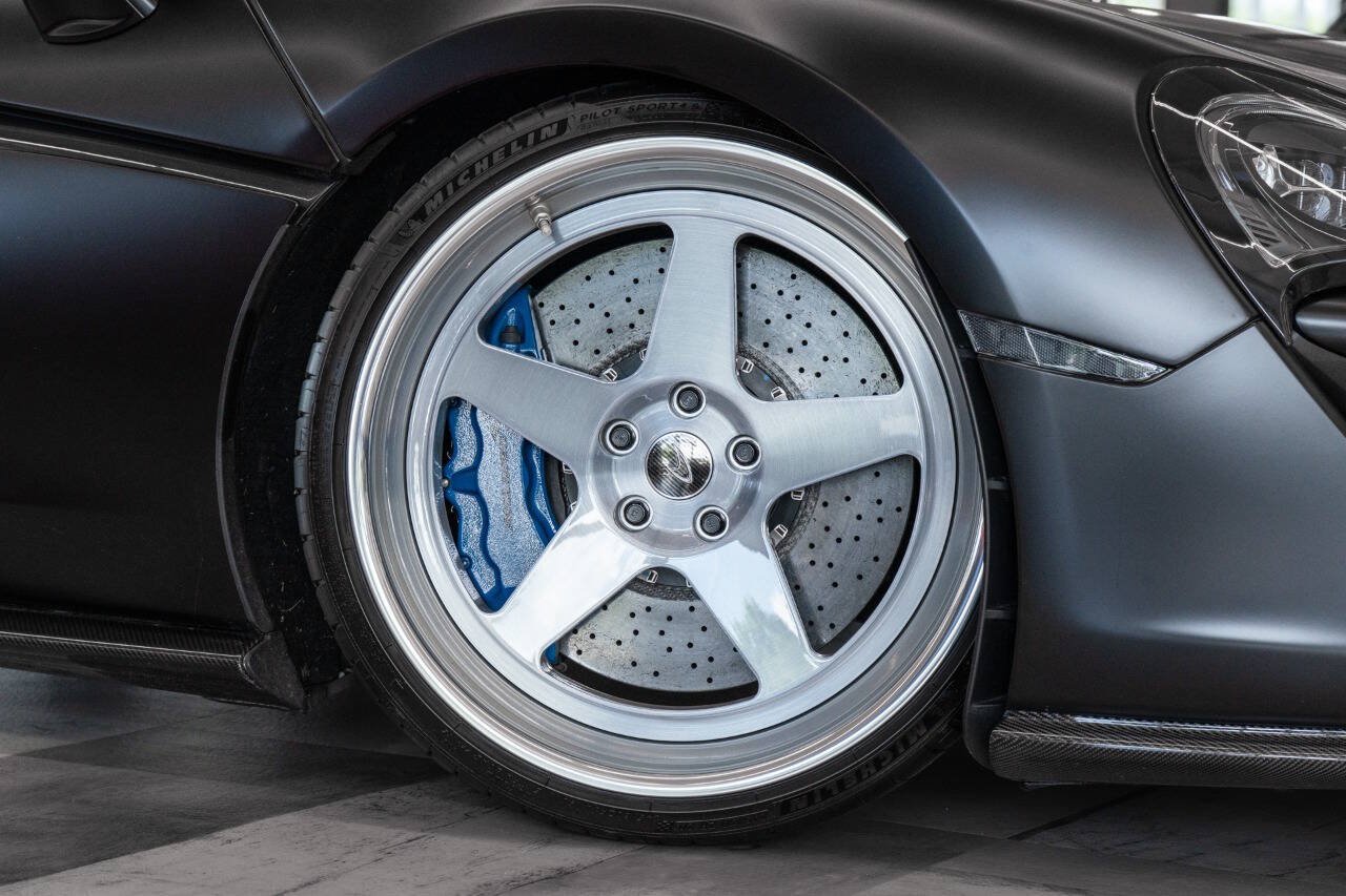 Used 2017 McLaren 570S RWD image 76