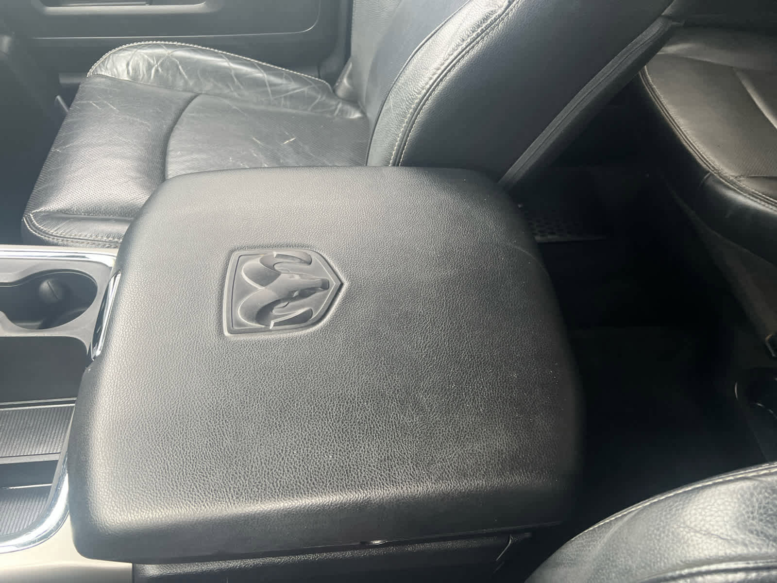 Used 2016 RAM 2500 Laramie w/ Convenience Group image 30