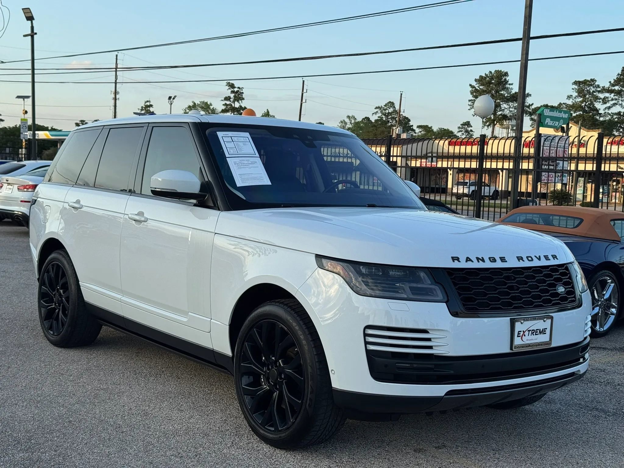 Used 2019 Land Rover Range Rover HSE AWD/4WD image 7