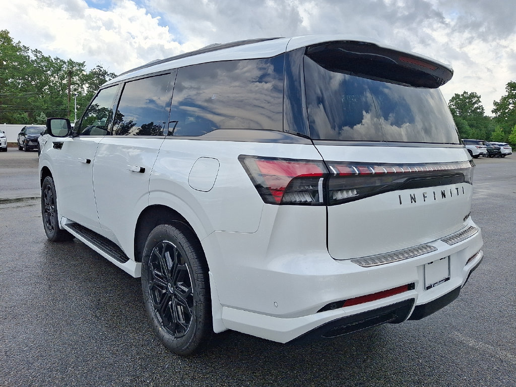 New 2027 INFINITI QX80 Sensory AWD/4WD image 3