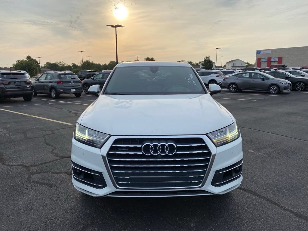 Used 2018 Audi Q7 3.0T Prestige AWD/4WD image 3