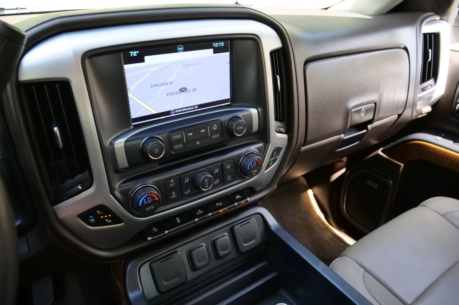 Used 2017 GMC Sierra 1500 SLT image 8