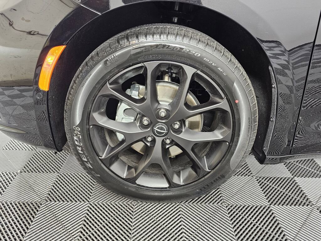 New 2026 Chrysler Pacifica Limited w/ S Appearance Package image 9