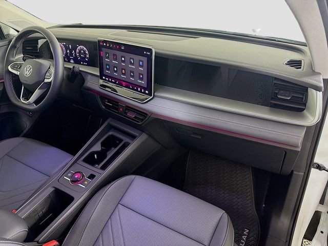 New 2026 Volkswagen Tiguan SE image 31
