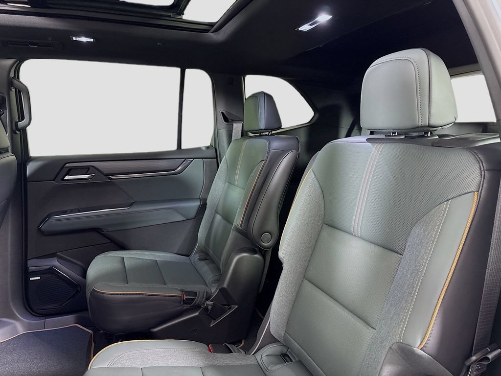 New 2026 GMC Acadia AT4 w/ Luxury Package AWD/4WD image 25