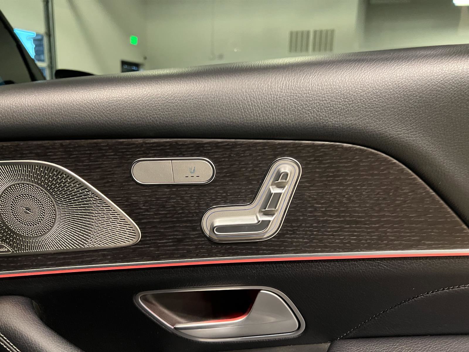 Used 2022 Mercedes-Benz GLE 350 4MATIC image 38