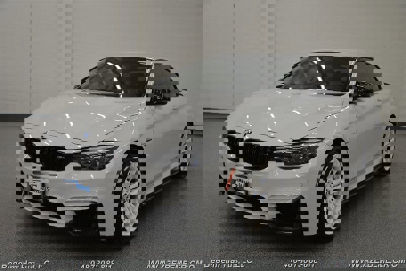 Used 2018 BMW M4 Convertible image 2