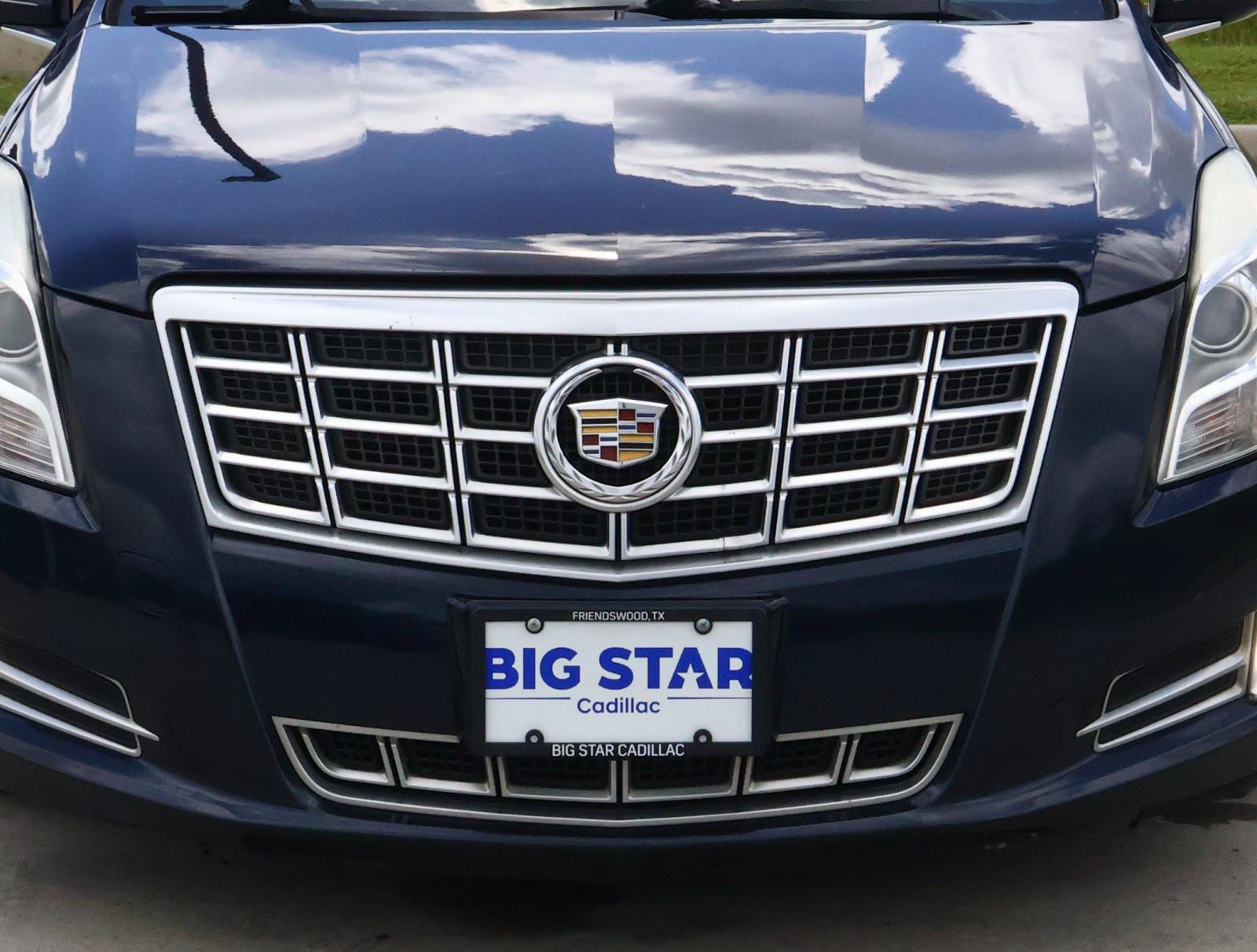 Used 2015 Cadillac XTS Luxury w/ Driver Awareness Package FWD image 8