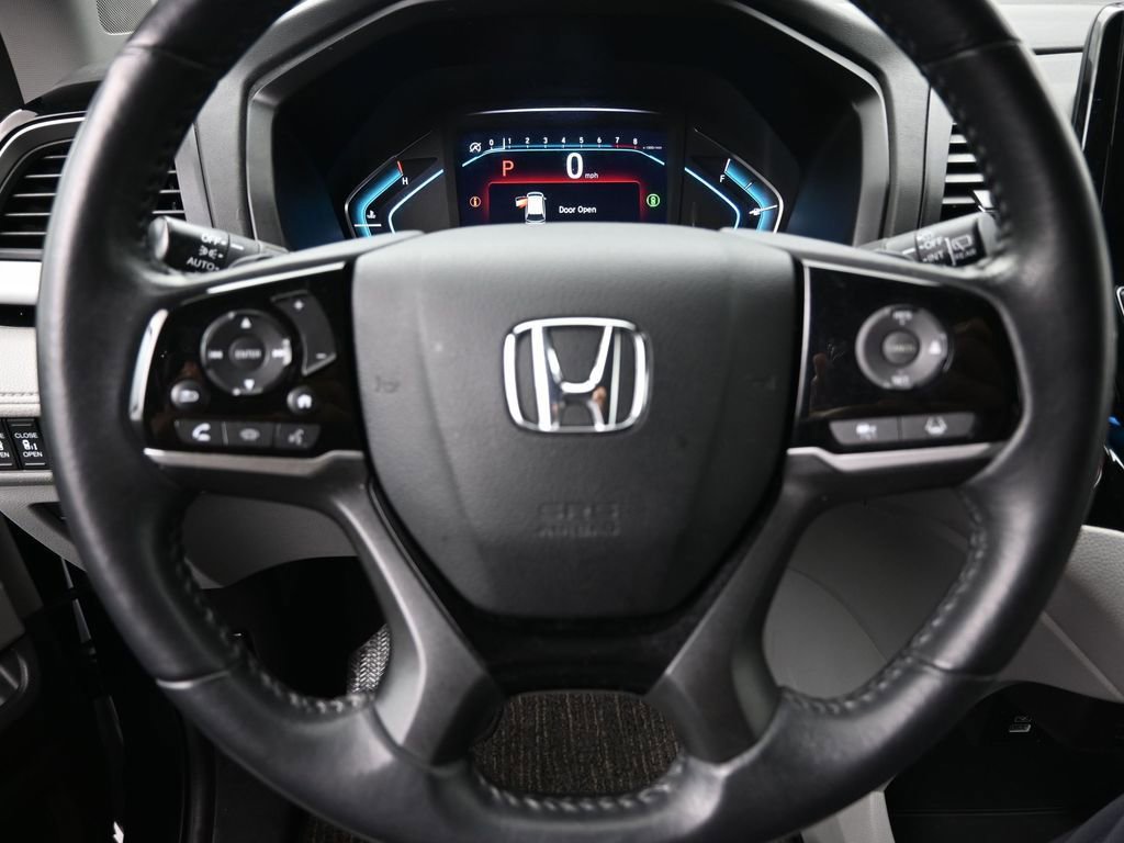 Certified 2023 Honda Odyssey Touring image 12