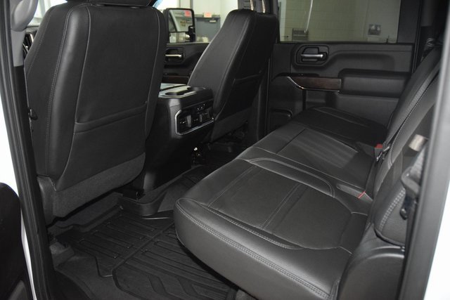 Used 2023 GMC Sierra 3500 Denali w/ Denali Ultimate Package image 40