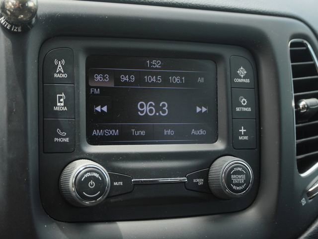 Used 2017 Jeep Compass Sport w/ Cold Weather Group AWD/4WD image 21