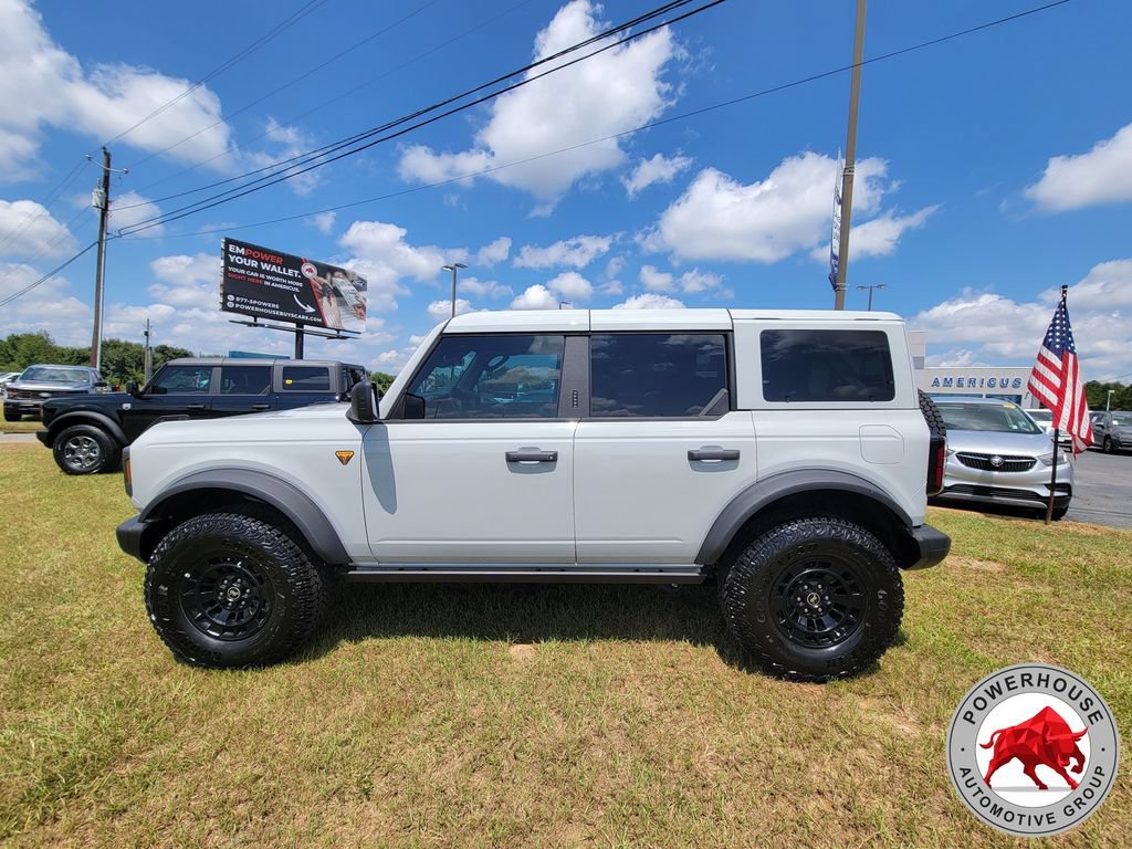 New 2026 Ford Bronco Badlands AWD/4WD image 3