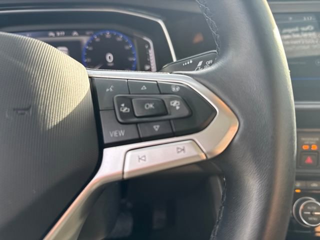 Certified 2024 Volkswagen Jetta SEL image 17