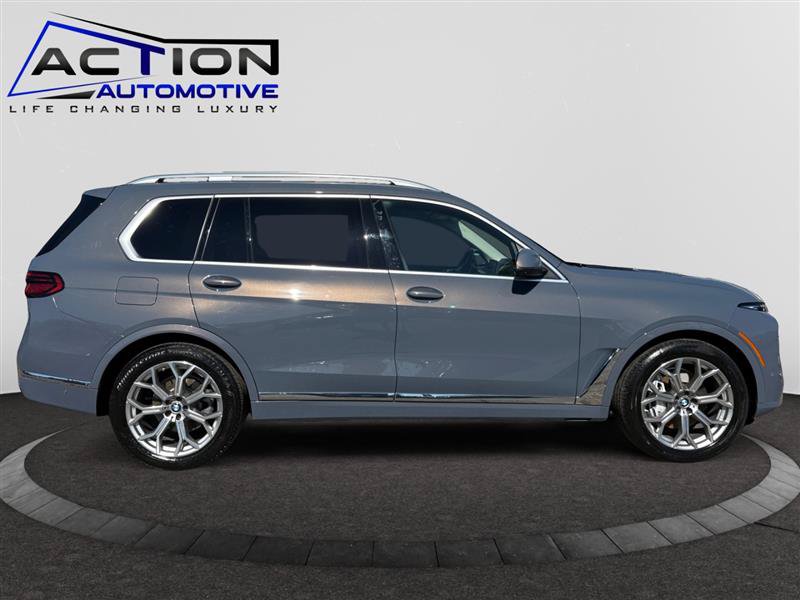 Used 2024 BMW X7 xDrive40i AWD/4WD image 9