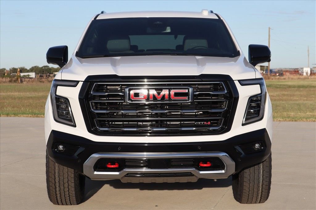 New 2026 GMC Yukon AT4 w/ LPO, Floor Liner Package image 2
