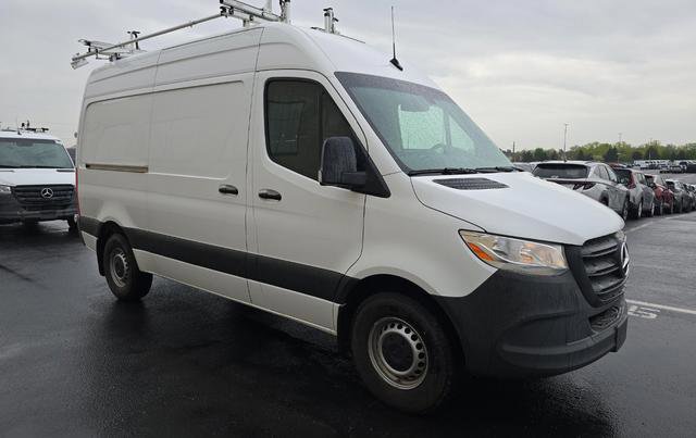 Used 2023 Mercedes-Benz Sprinter 2500 image 2