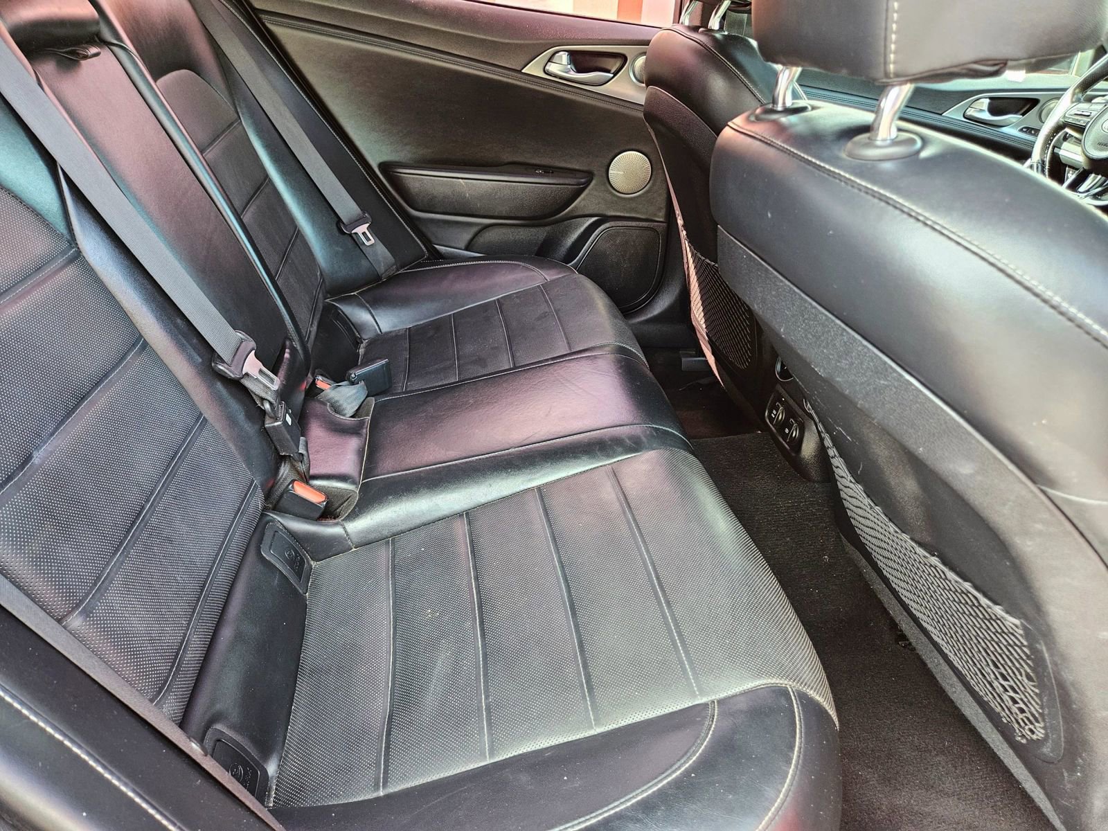 Used 2018 Kia Stinger GT2 image 14