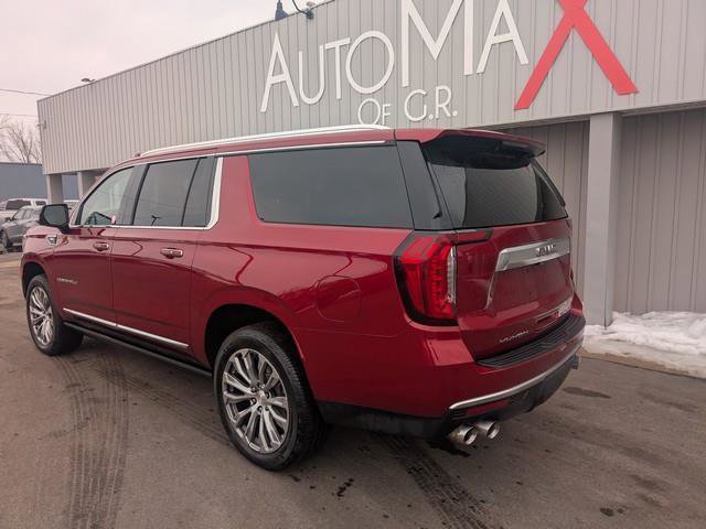 Used 2021 GMC Yukon XL Denali w/ Denali Premium Package image 2