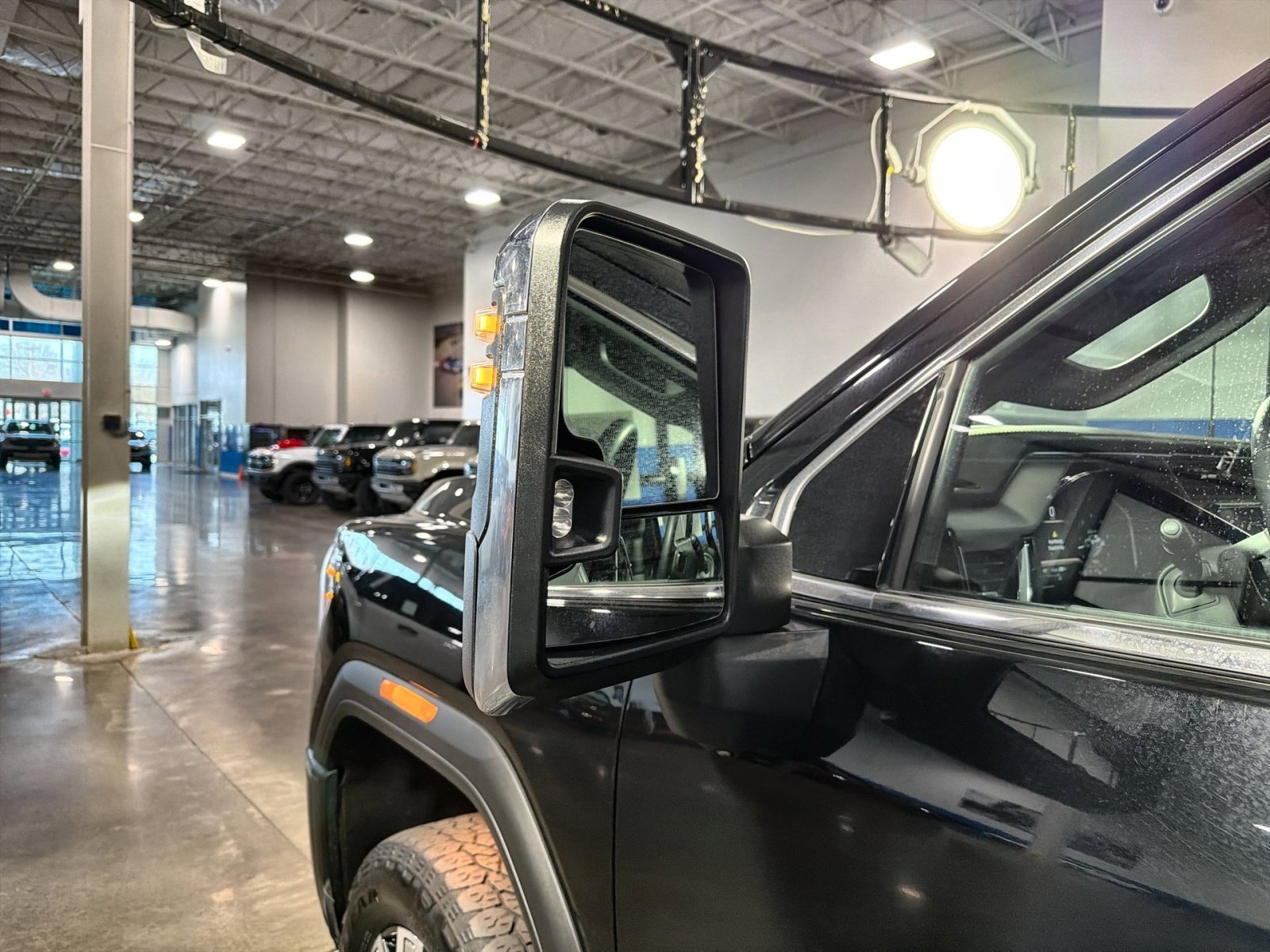 Used 2024 GMC Sierra 2500 Denali w/ Denali Reserve Package image 15