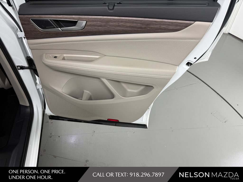 Used 2024 Volkswagen Atlas SEL Premium R-Line AWD/4WD image 46