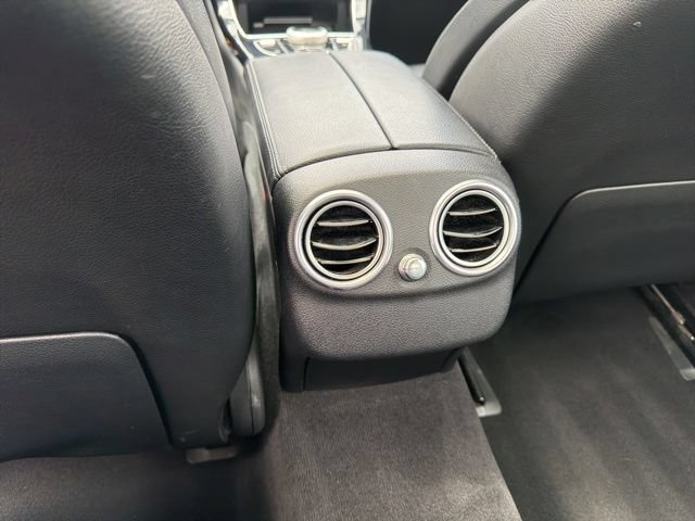 Used 2018 Mercedes-Benz C 300 4MATIC Sedan image 16