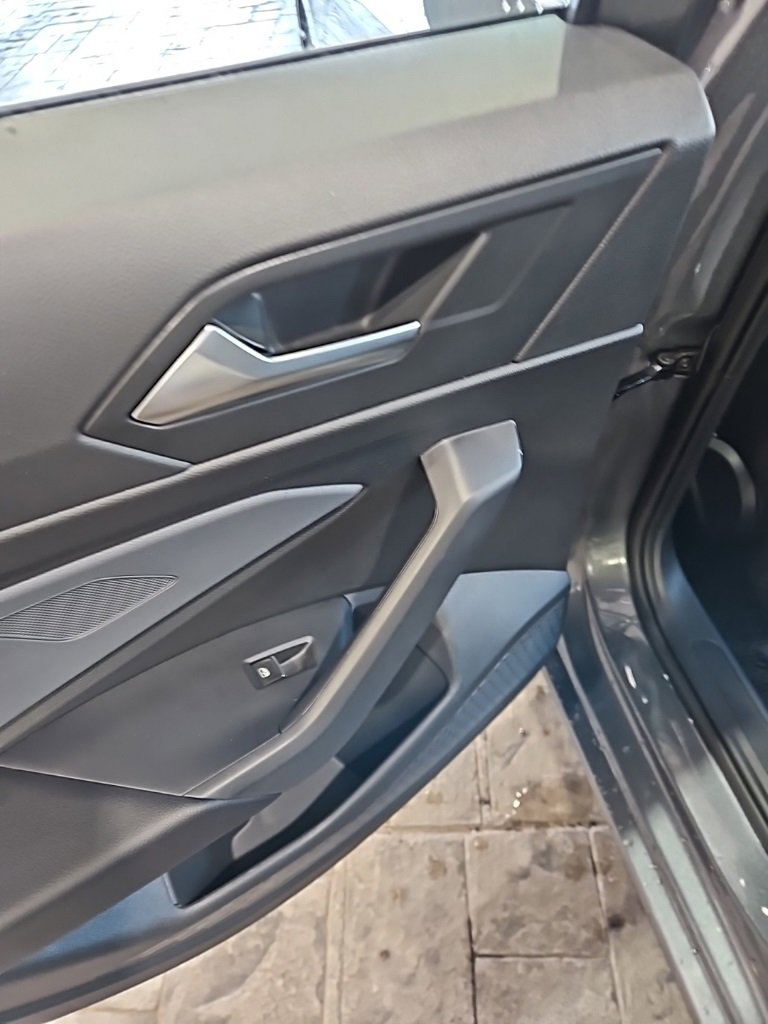 New 2026 Volkswagen Jetta SE image 21