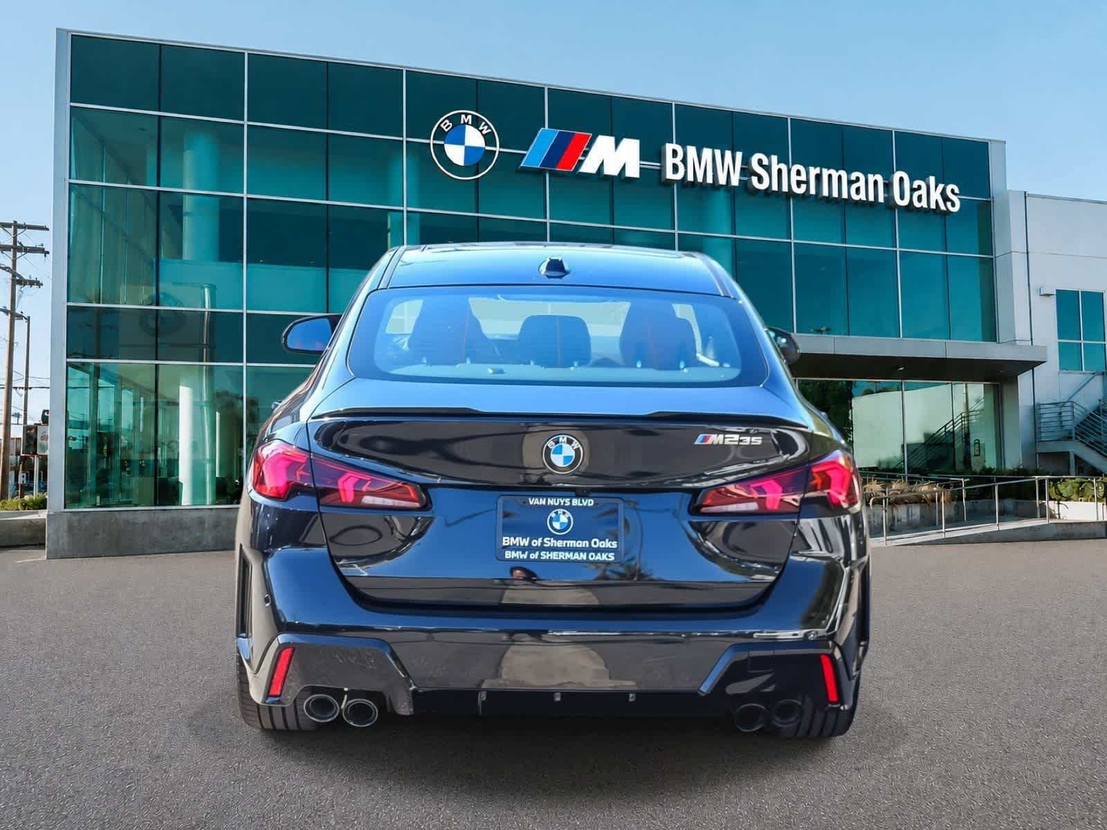 Used 2026 BMW M235i xDrive w/ Premium Package AWD/4WD image 5
