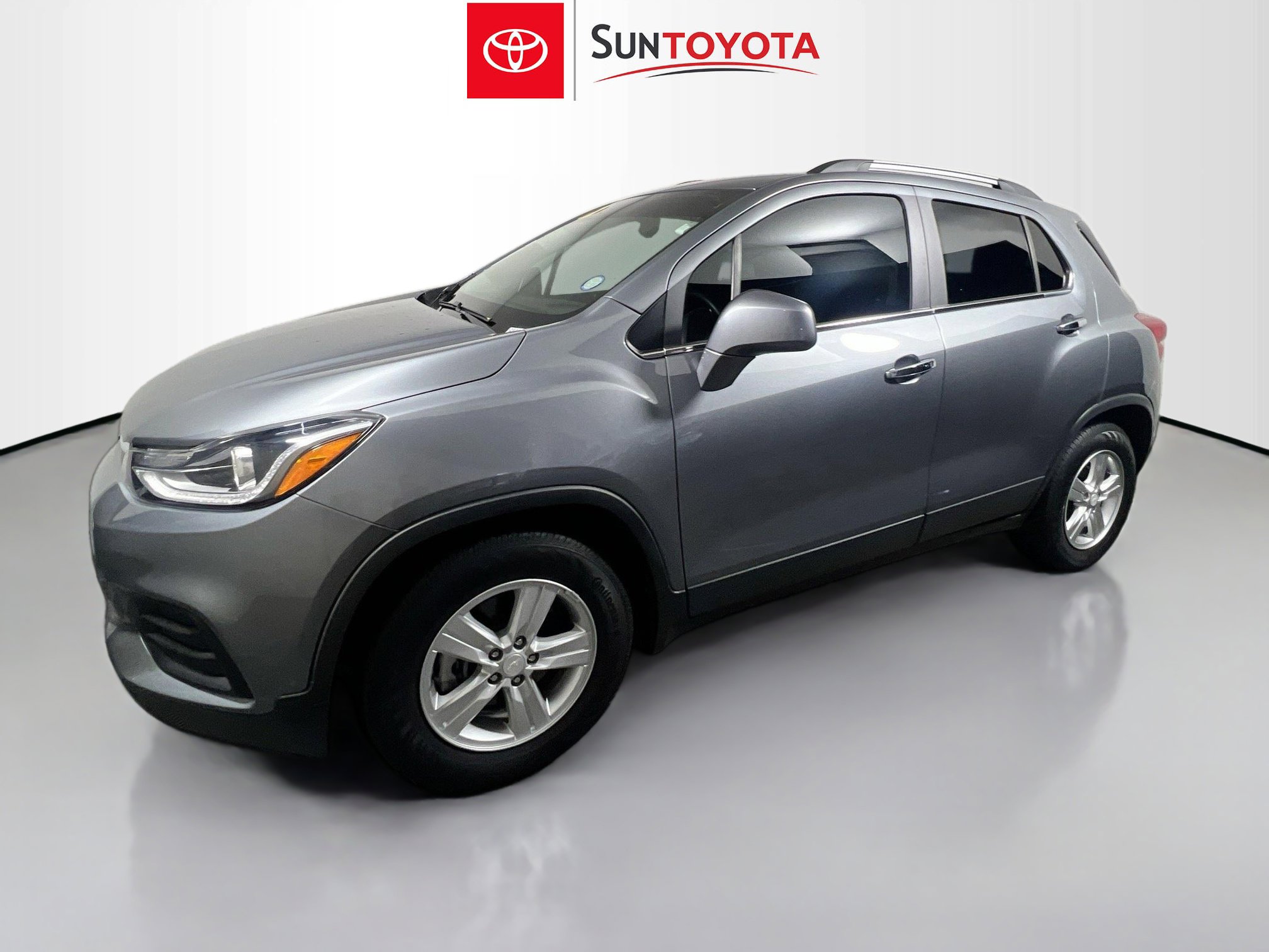 Used 2020 Chevrolet Trax LT w/ LT Convenience Package image 9