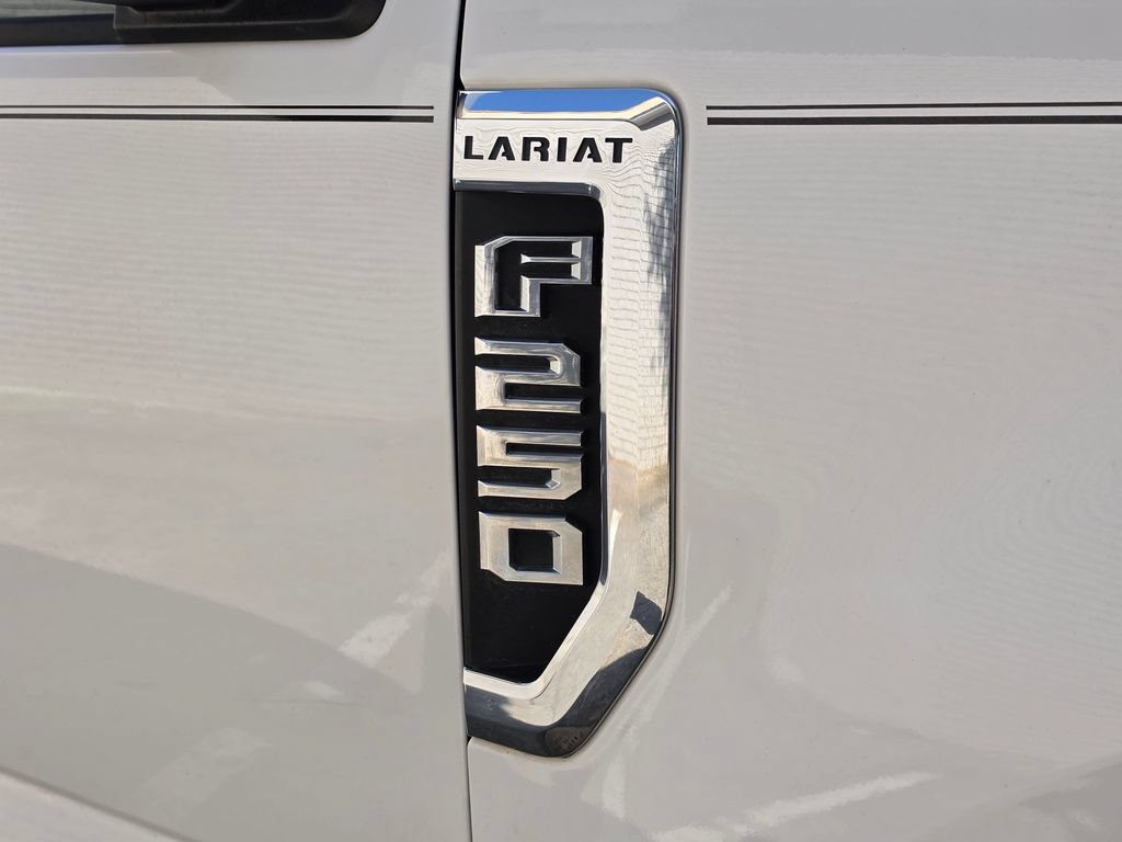 Used 2017 Ford F250 Lariat w/ Snow Plow Prep Package AWD/4WD image 46