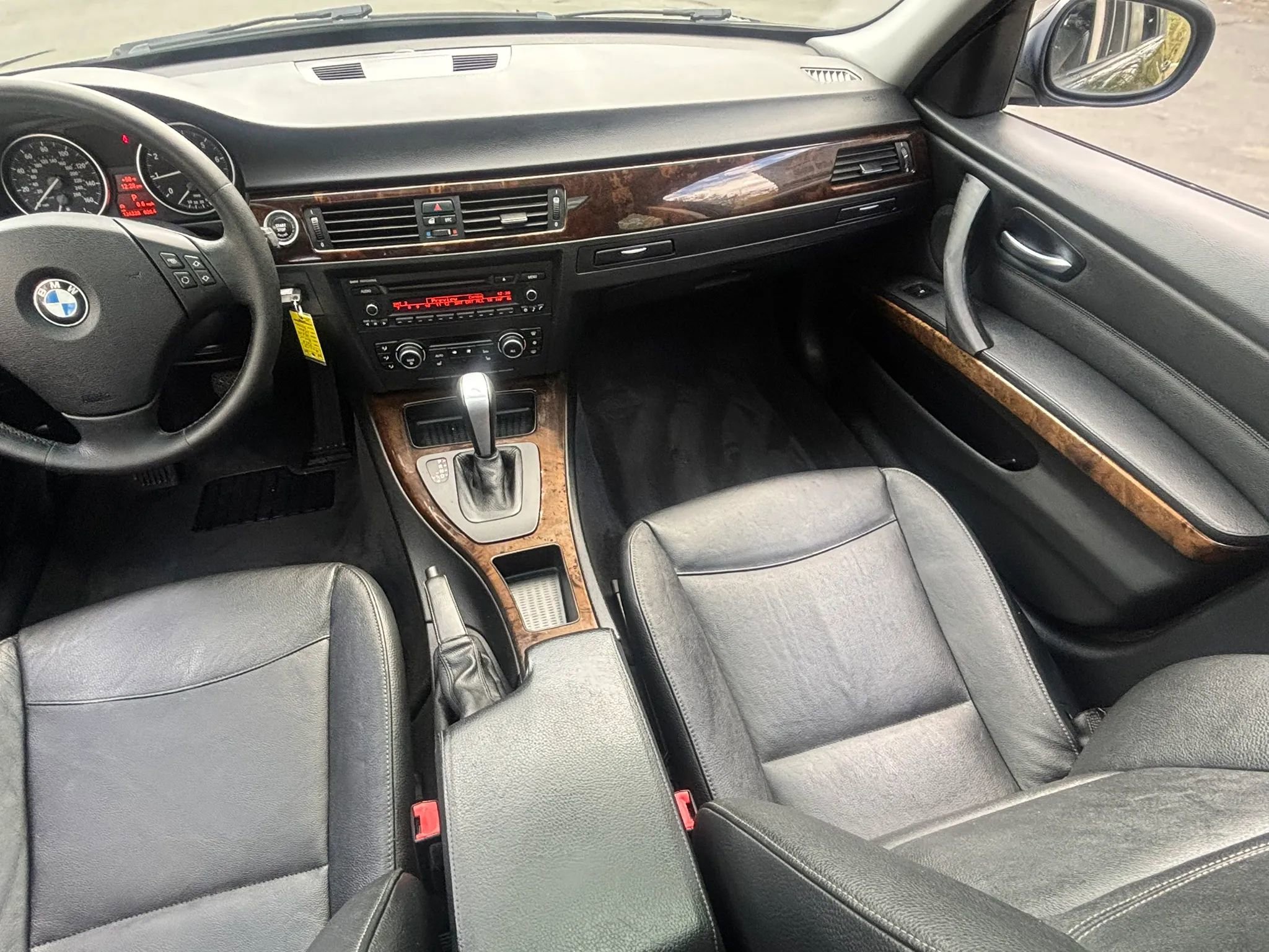 Used 2010 BMW 328i xDrive Sedan AWD/4WD image 26