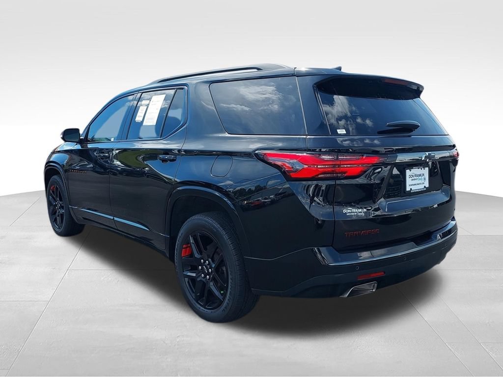 Used 2022 Chevrolet Traverse Premier w/ Redline Edition AWD/4WD image 6