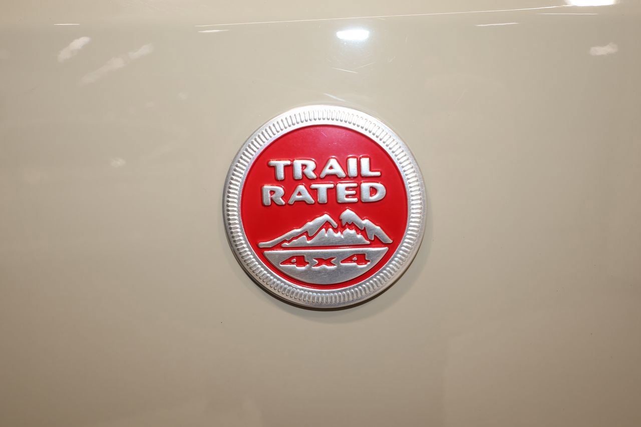 Used 2017 Jeep Wrangler Unlimited Rubicon image 33