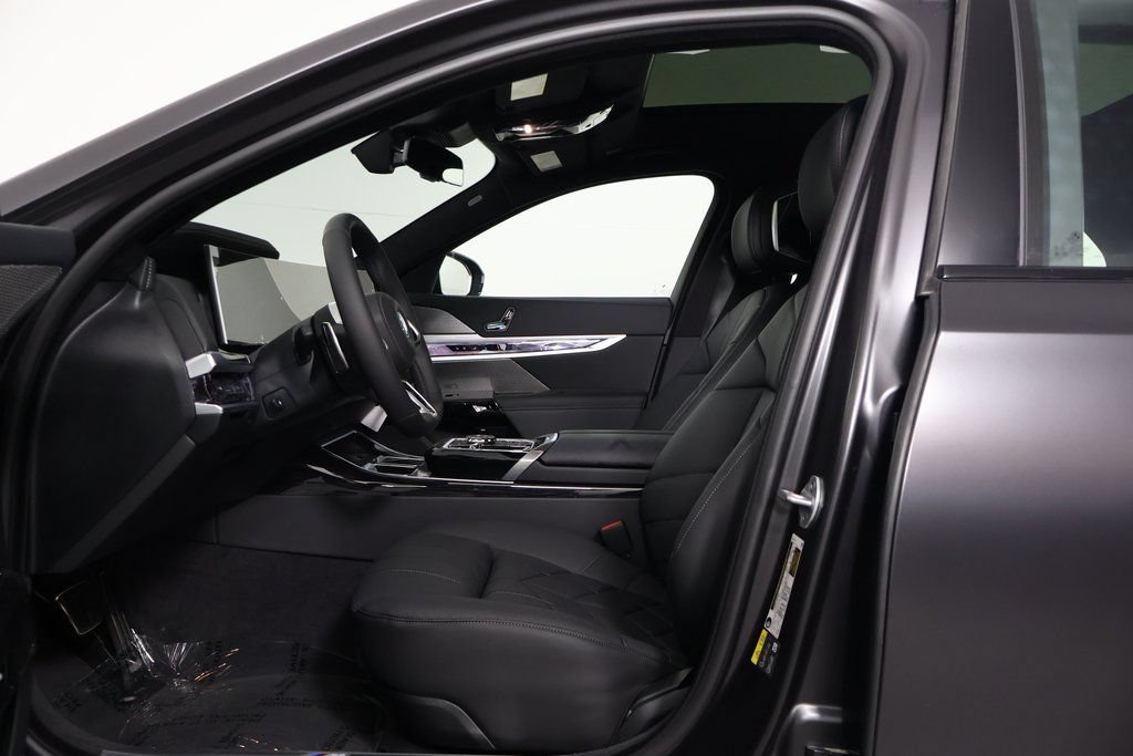 New 2026 BMW i7 eDrive50 w/ Executive Package RWD image 5