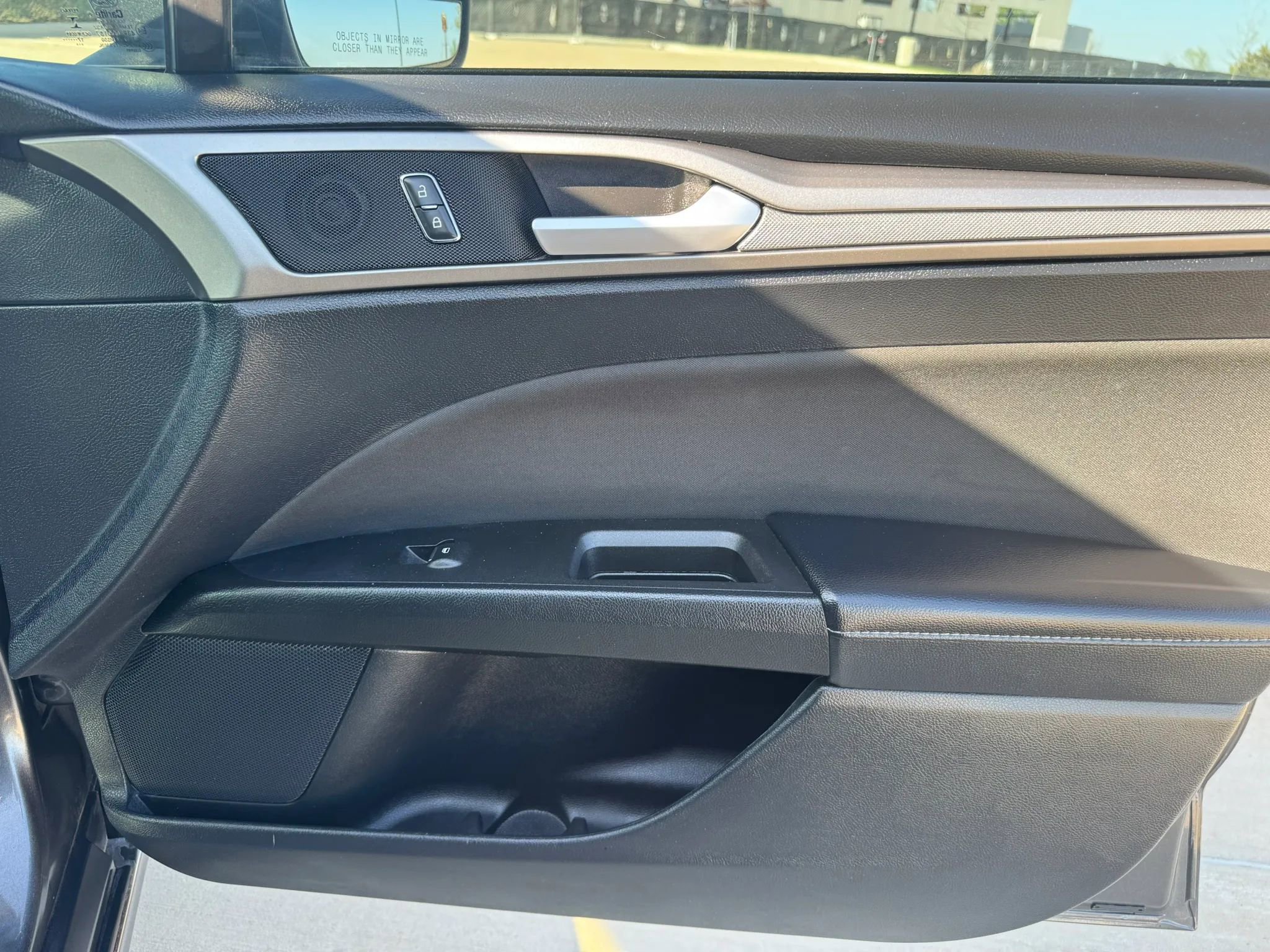 Used 2018 Ford Fusion SE image 41