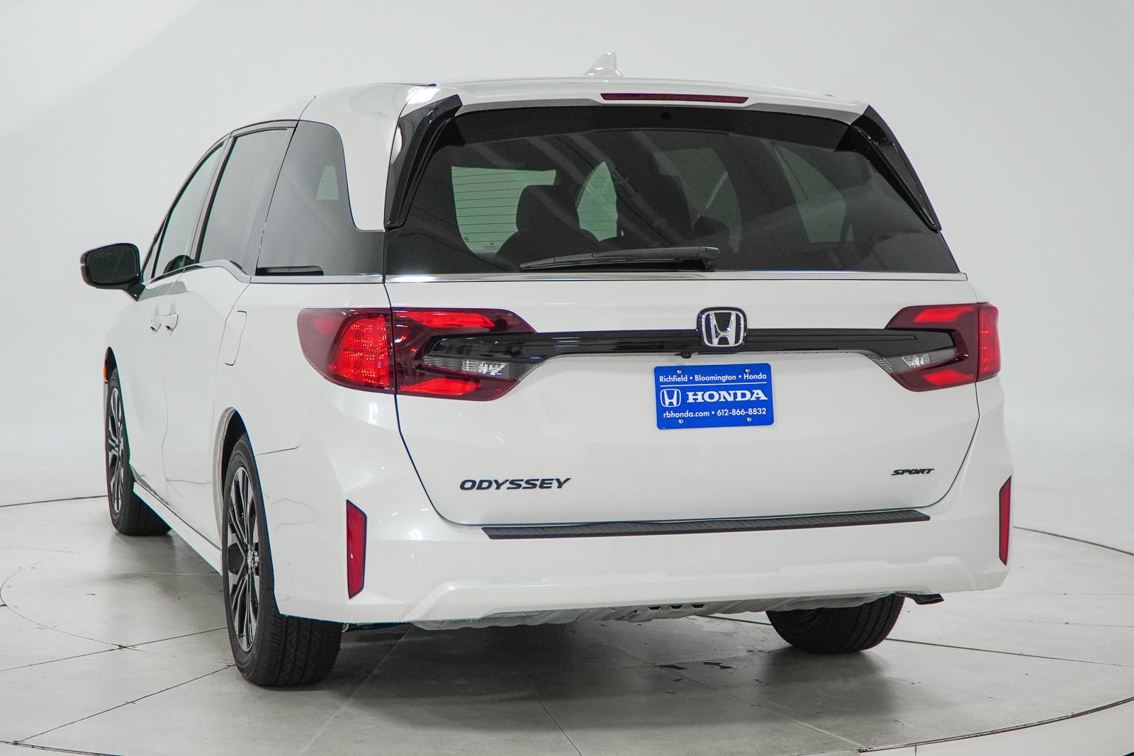 New 2026 Honda Odyssey Sport-L image 7