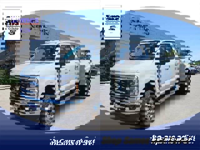 New 2026 Ford F350 XLT image 1