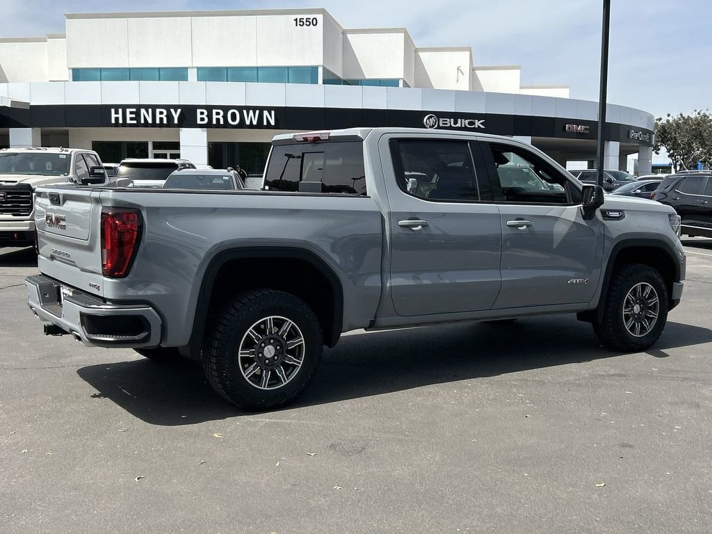 Used 2024 GMC Sierra 1500 AT4 w/ Technology Package image 8