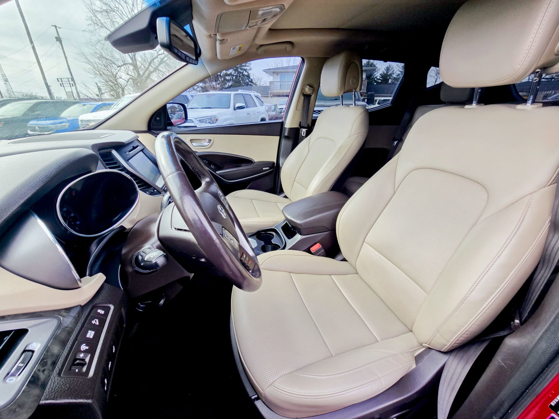 Used 2017 Hyundai Santa Fe Sport w/ 2.0T Ultimate Tech Package 05 image 28