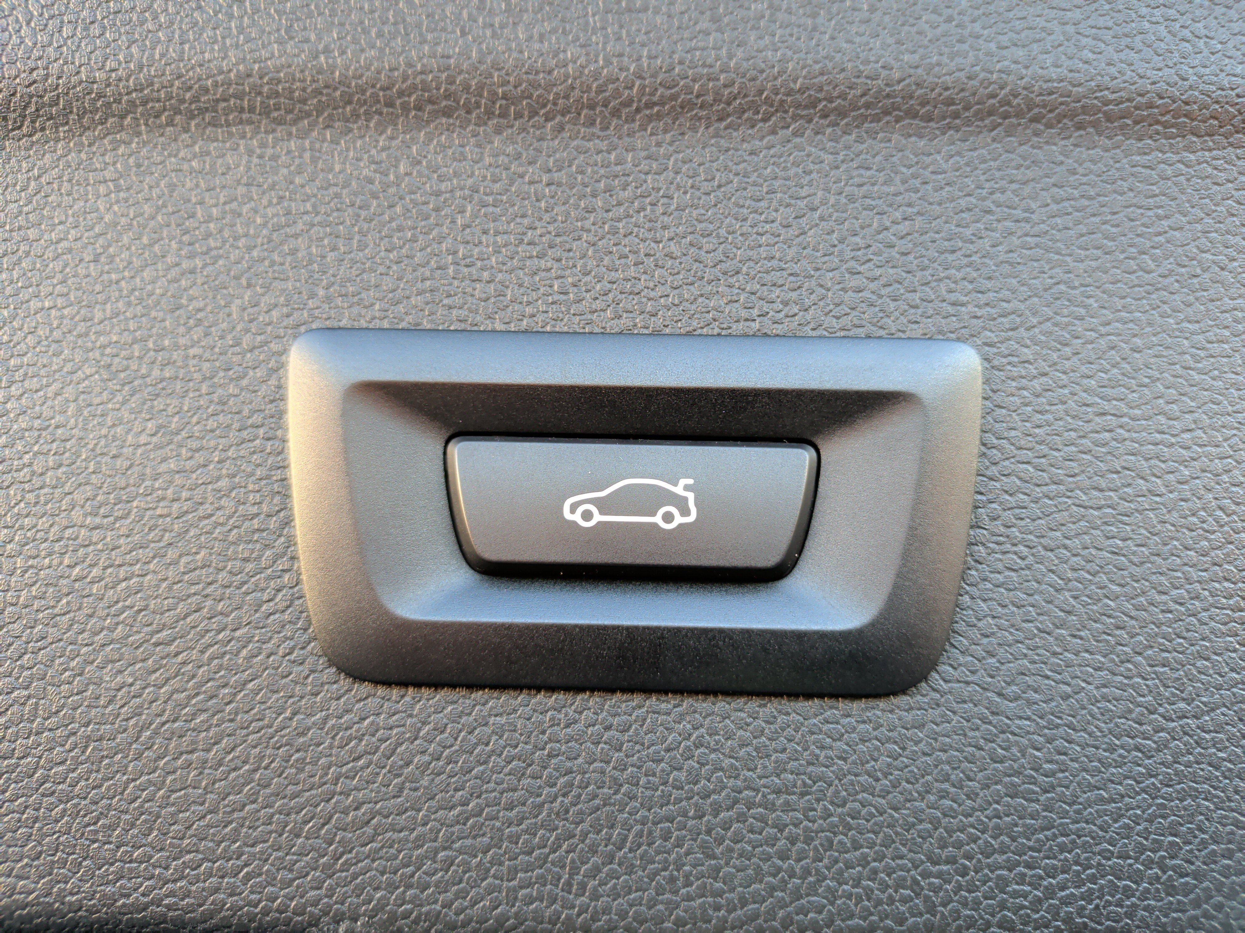 Certified 2023 BMW iX M60 w/ Executive Package image 43