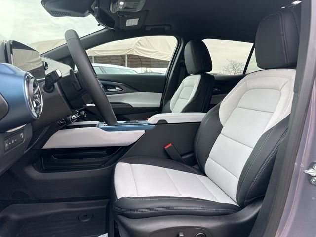 New 2026 Chevrolet Equinox EV LT image 9